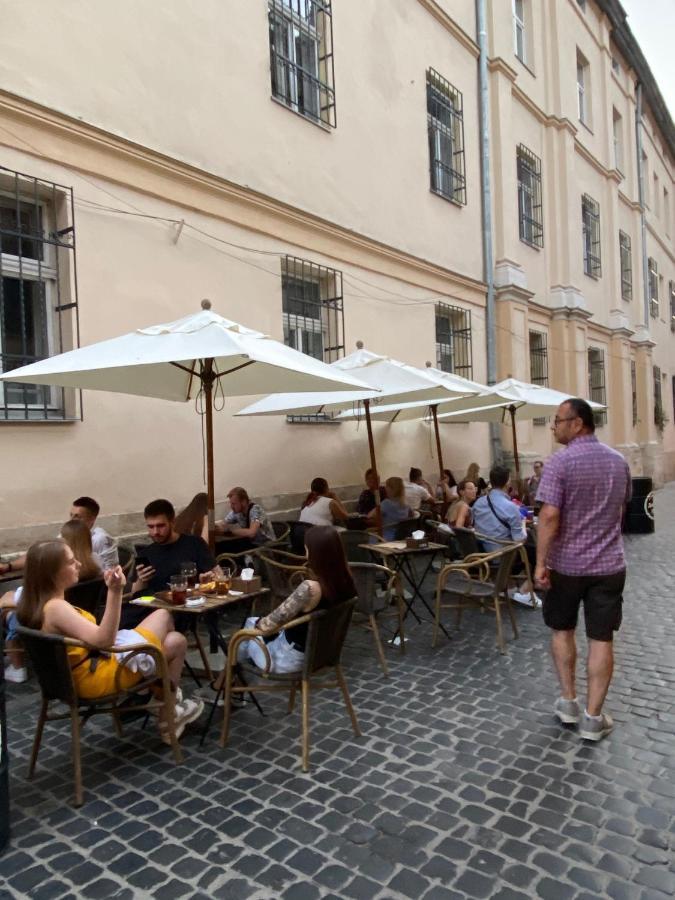 Апартаменти Королівські На Вулиці Лесі Українки 19 Lviv Eksteriør billede