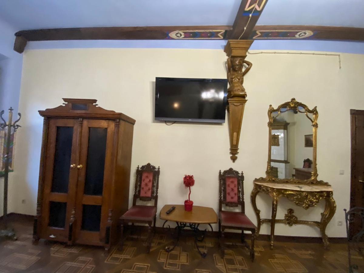 Апартаменти Королівські На Вулиці Лесі Українки 19 Lviv Eksteriør billede